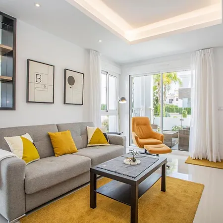 Esquina Soleada Ciudad Quesada